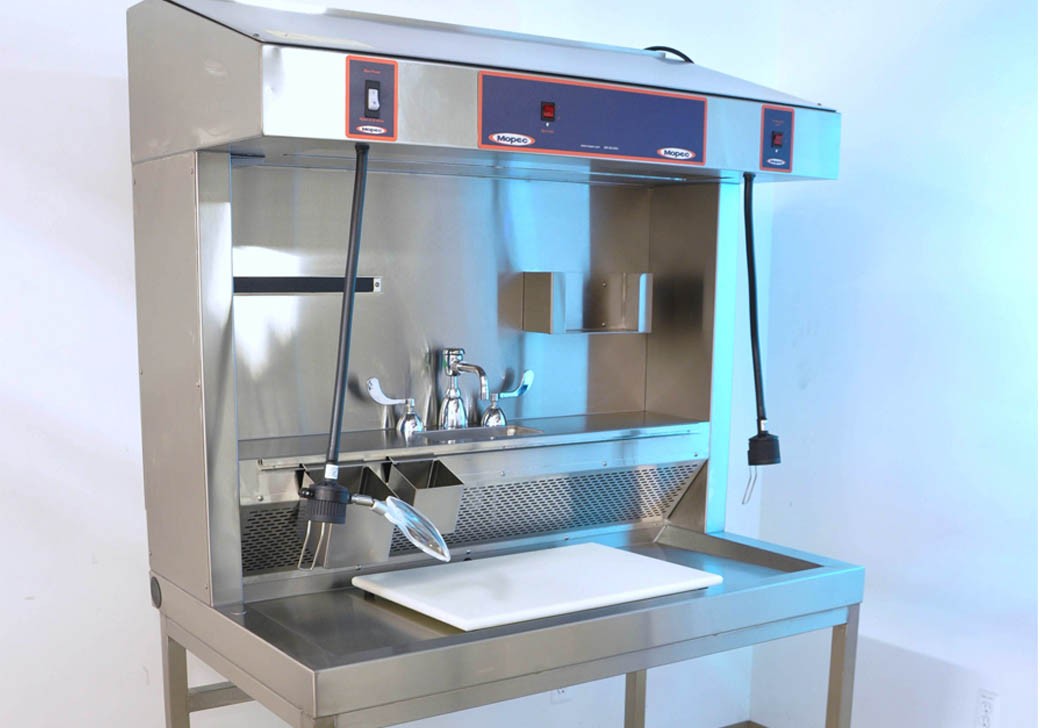 Grossing Station - Countertop, Cup Sink - MB100