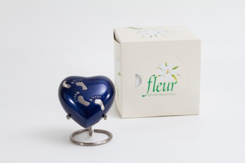 Heart and Star Keepsake Stands