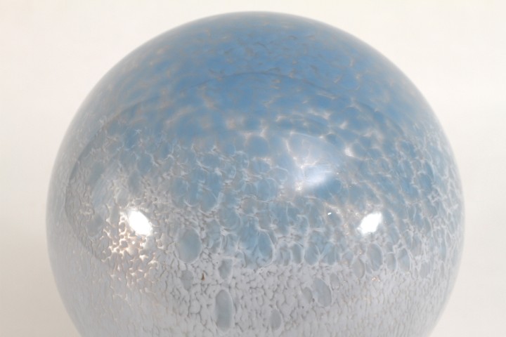 Pale Blue Swirls | Urn Detail